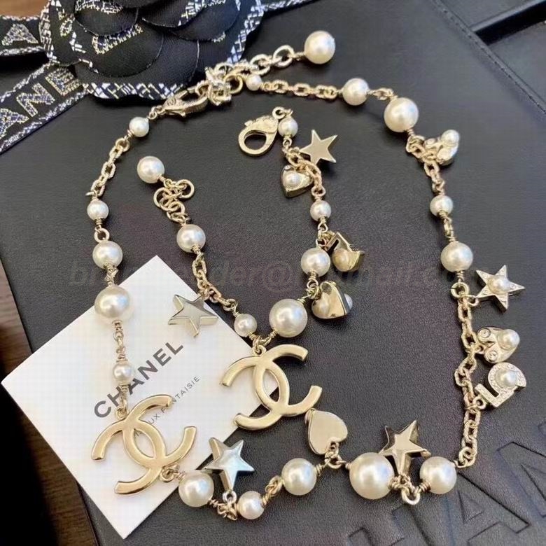 Chanel Necklaces 127